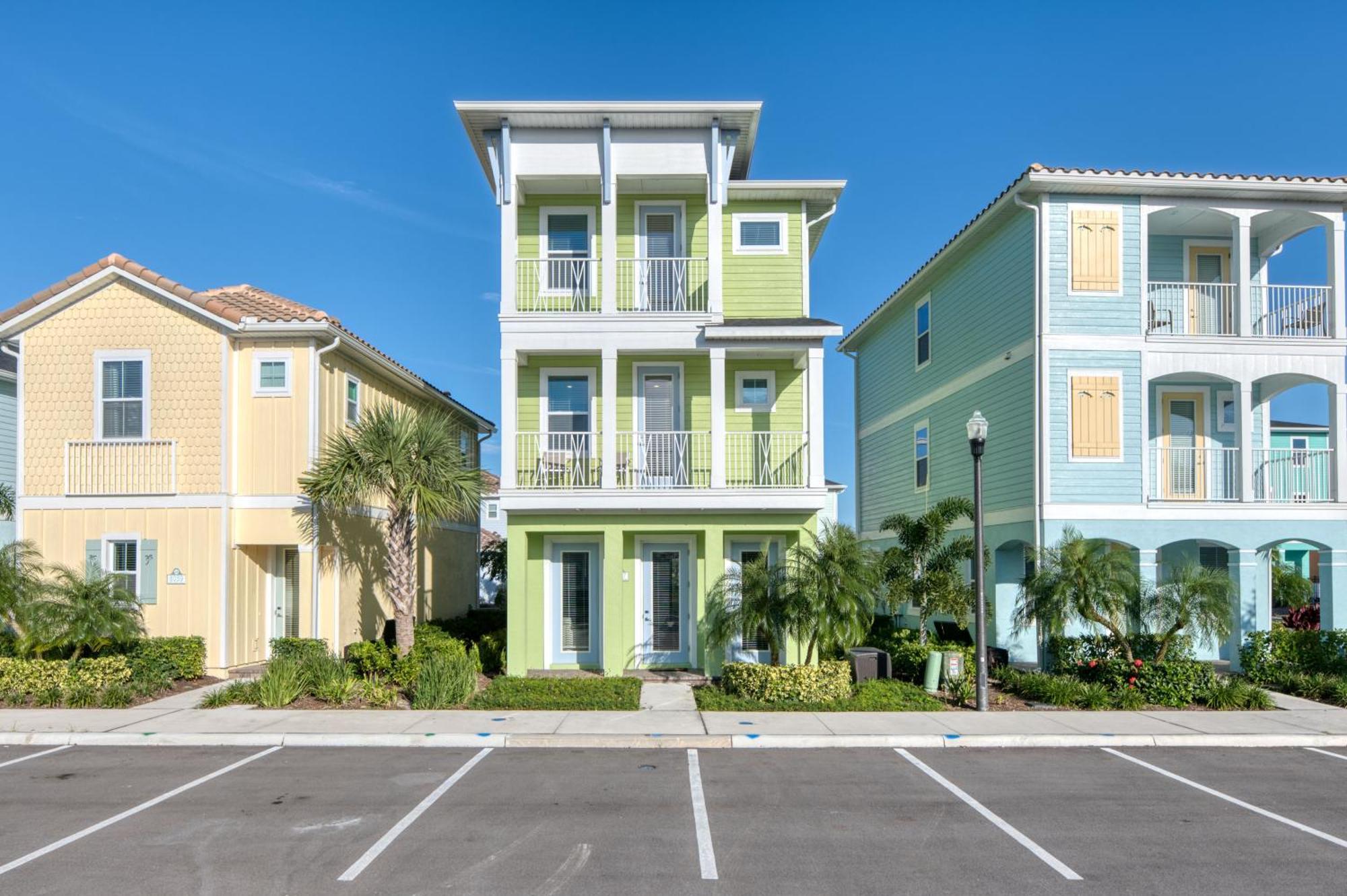 Holiday home Seaweed Paradise Near With Margaritaville Access - 8057kd