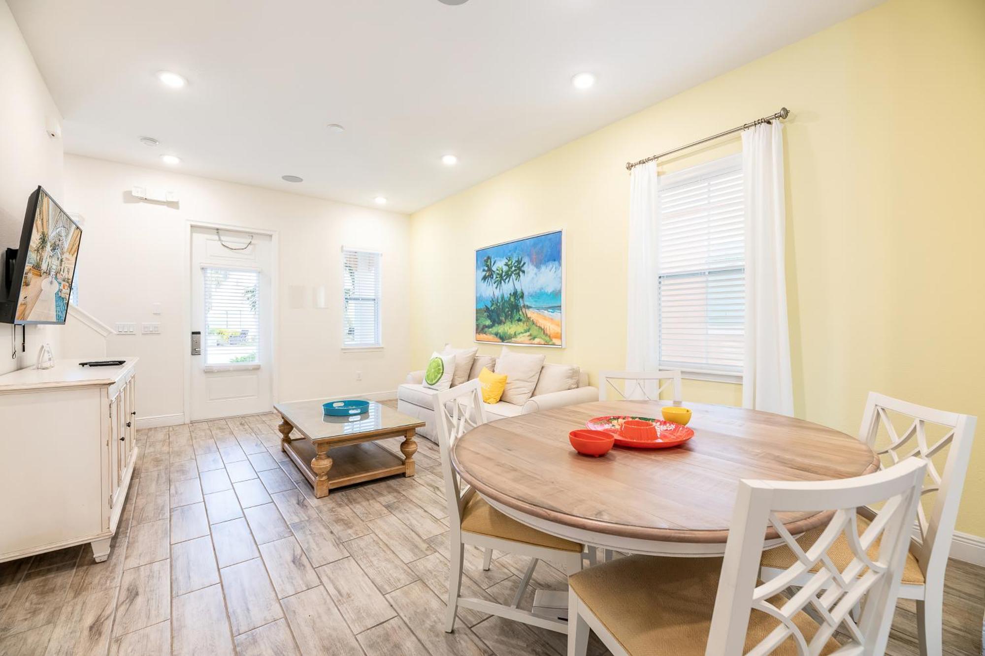 Inviting With Private Hot Tub Near With Margaritaville Access - 8072dr Holiday home *