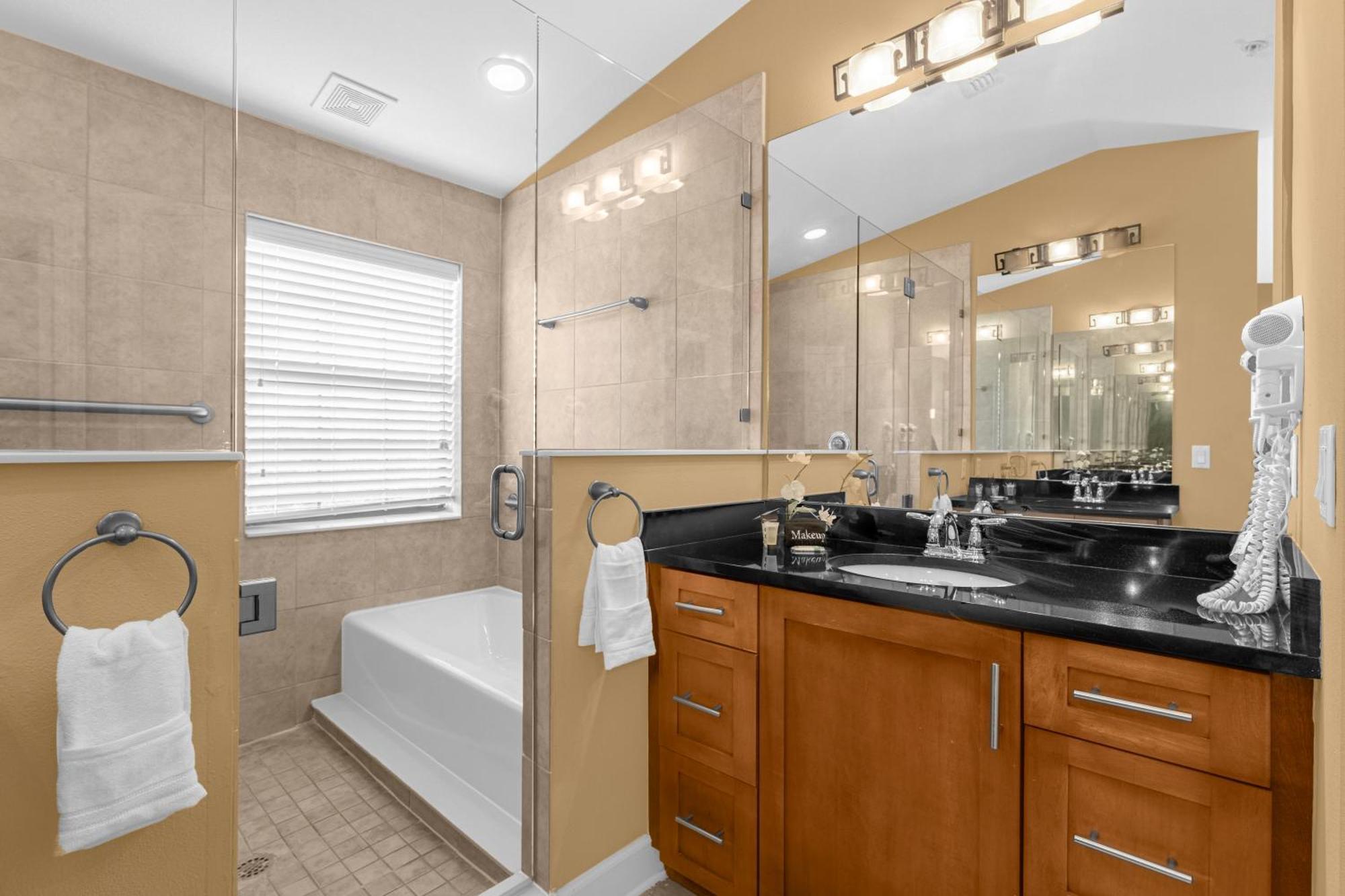 4br Family Townhouse In - With Pool, Gym, Games, & Jacuzzi Holiday home Orlando