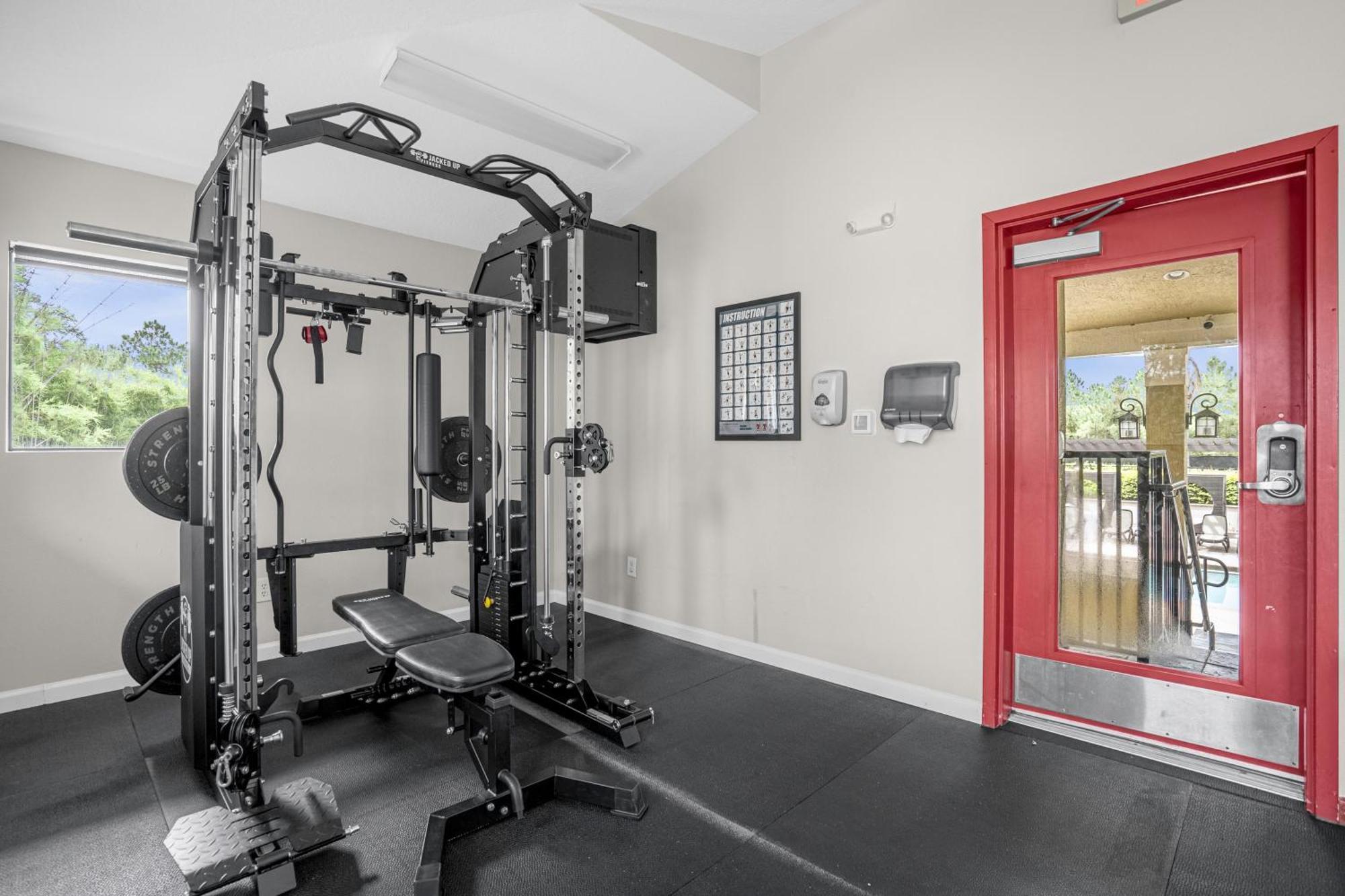 4br Family Townhouse In - With Pool, Gym, Games, & Jacuzzi Holiday home