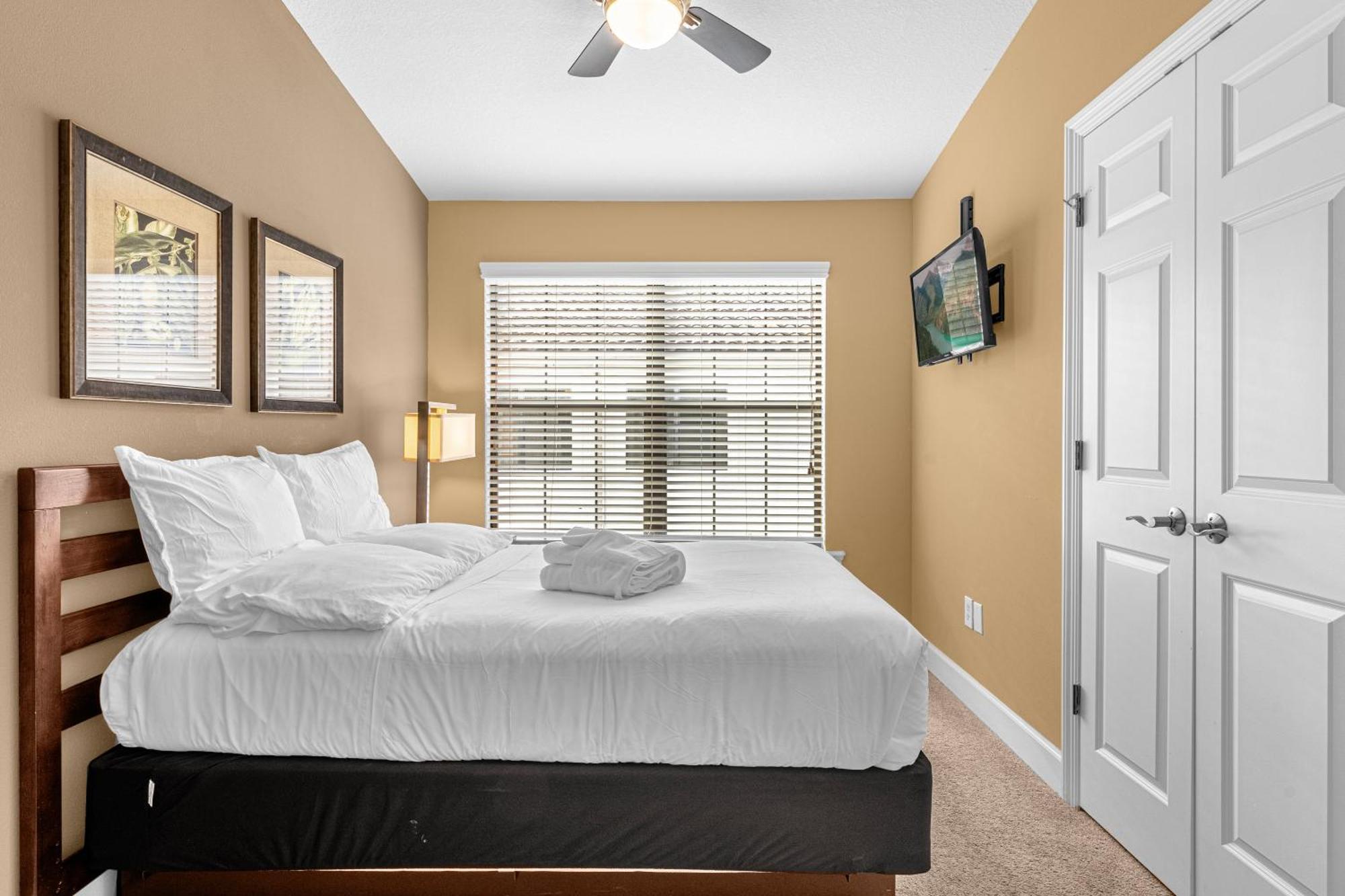 4br Family Townhouse In - With Pool, Gym, Games, & Jacuzzi Orlando