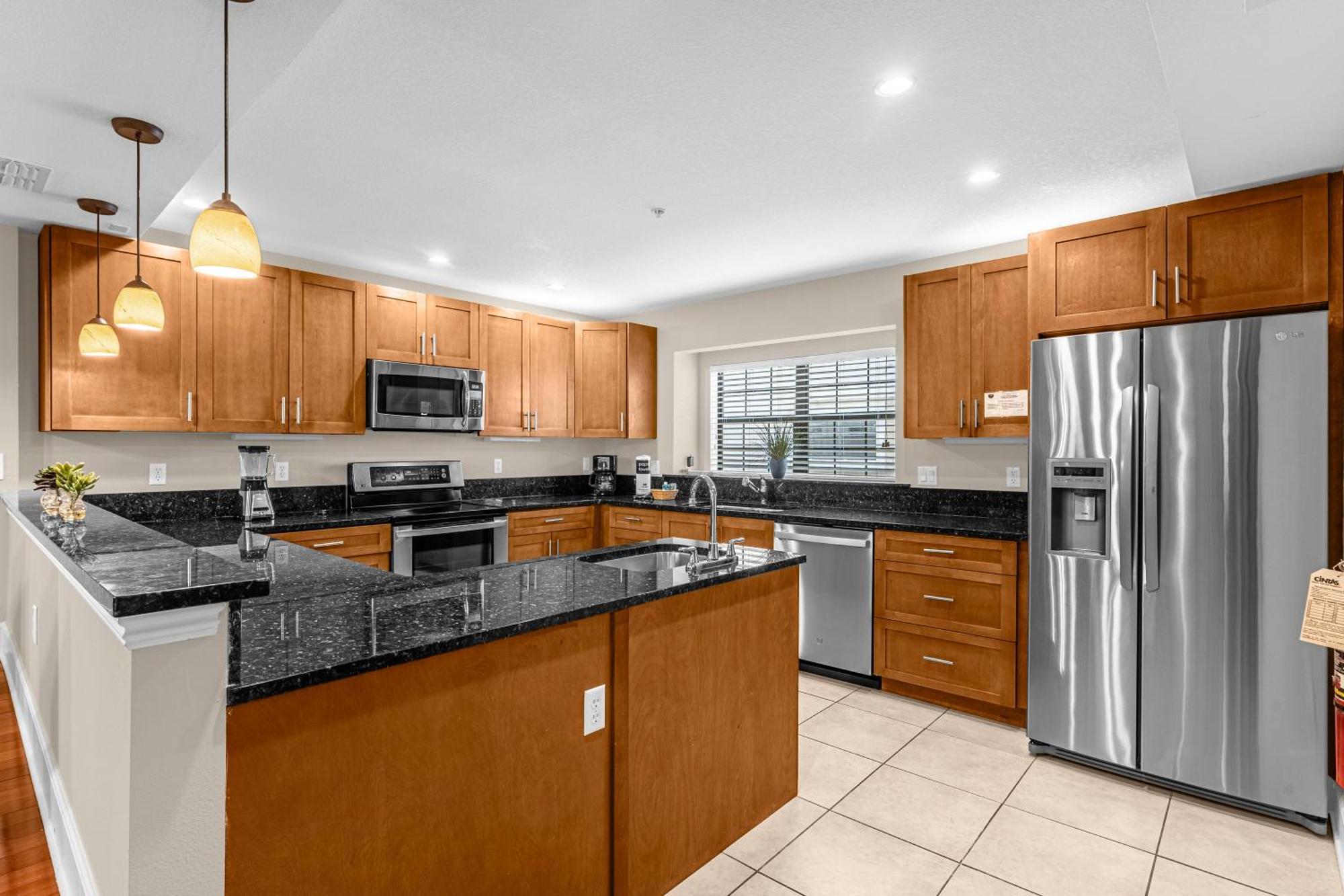 Holiday home 4br Family Townhouse In - With Pool, Gym, Games, & Jacuzzi *