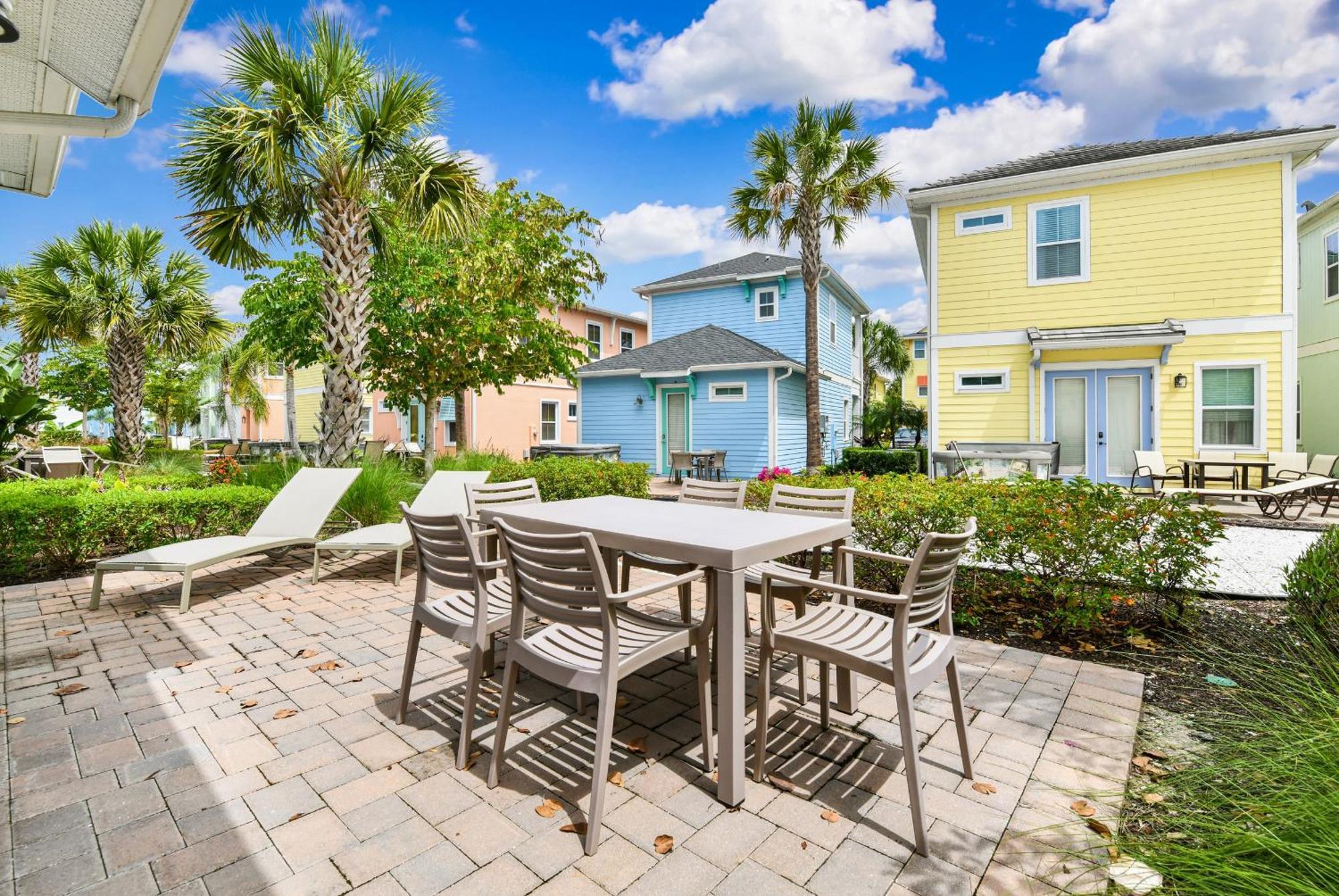 Crystal Near With Margaritaville Access - 8033ls Holiday home Orlando