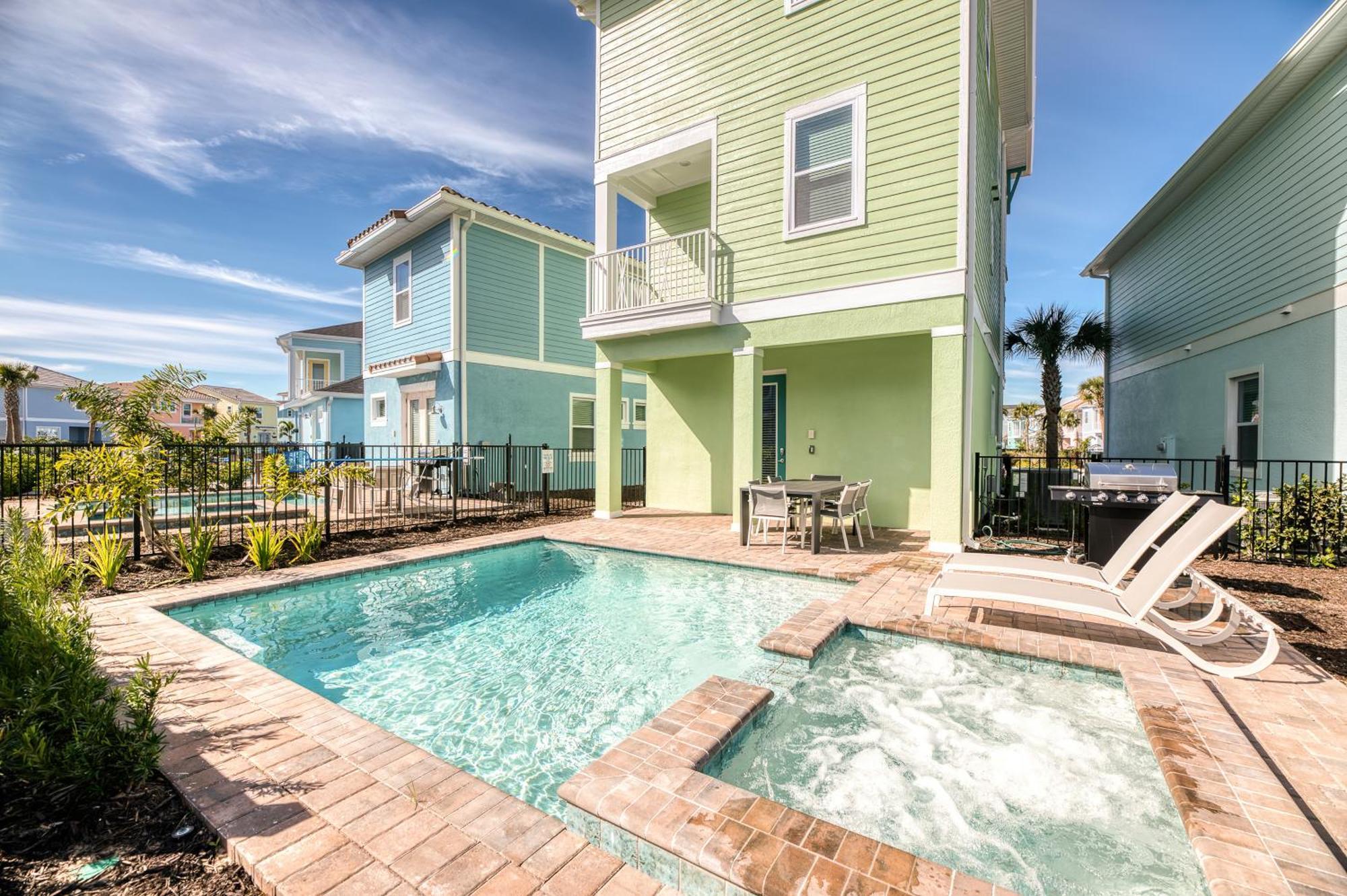 Holiday home Vibrant With Private Pool Near With Margaritaville Access - 8043kd