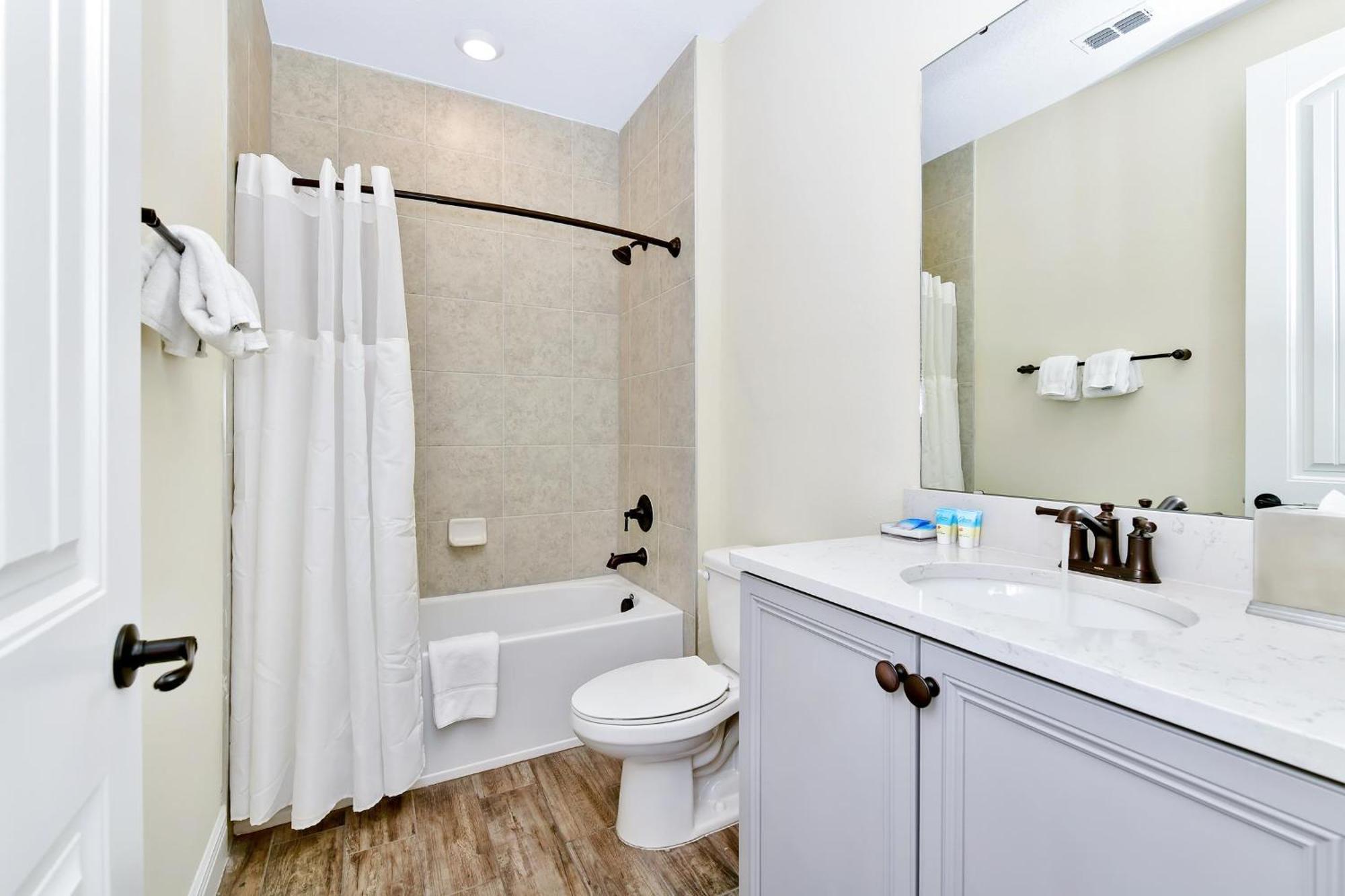 Sunny Near With Margaritaville Access - 8111cp Villa Orlando