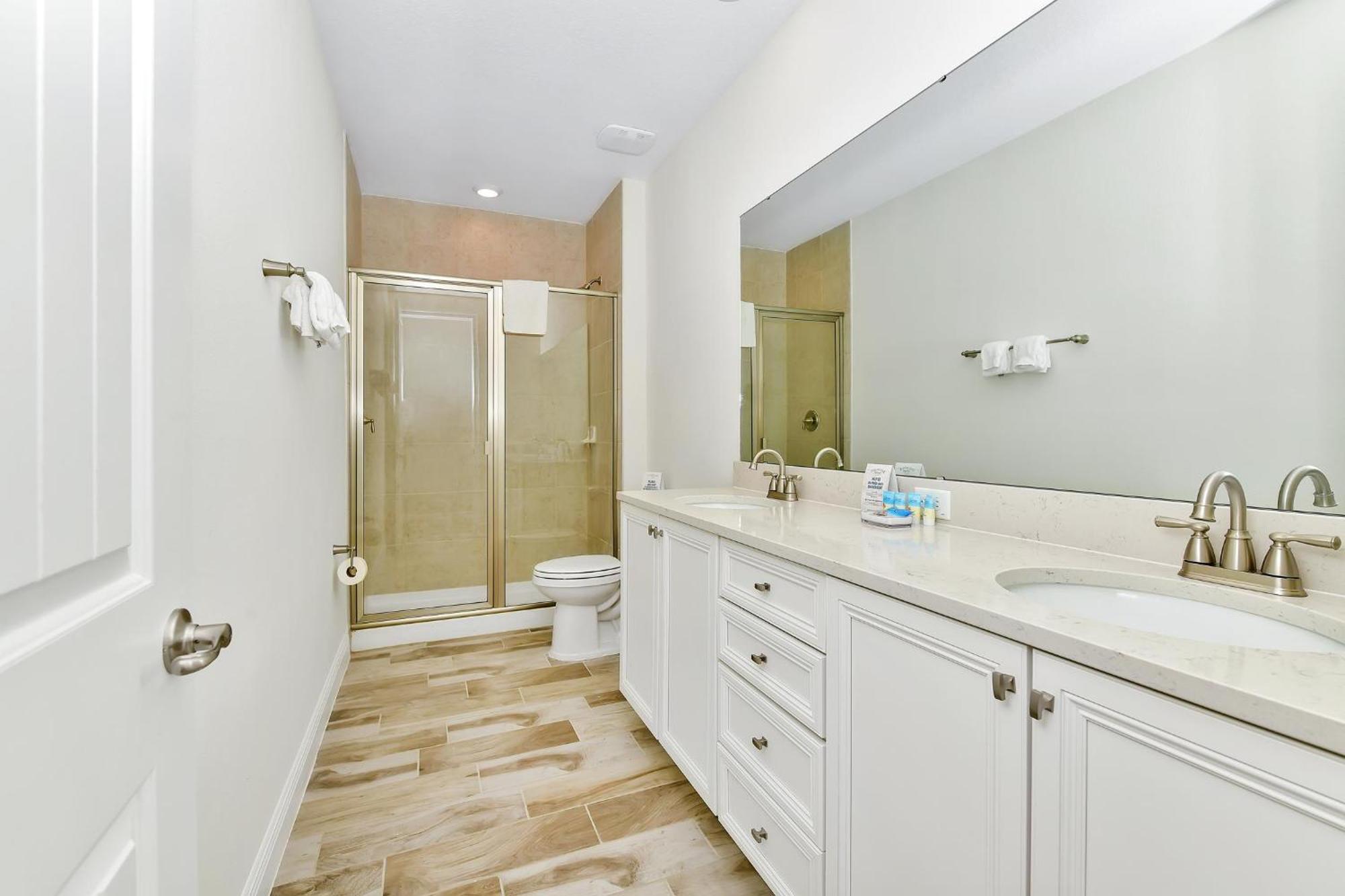 Villa Breezy Blue Near With Margaritaville Access - 3120cs *