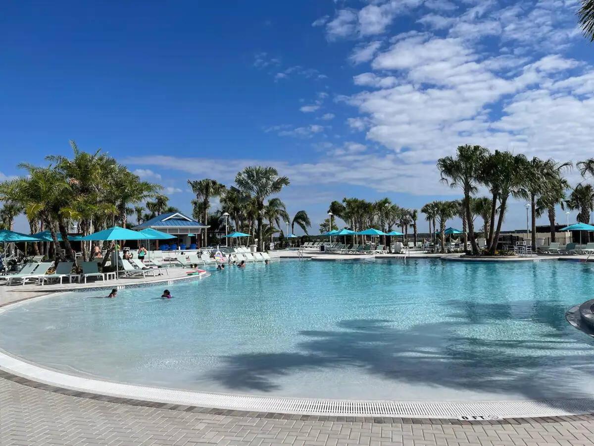 Holiday home Brand New Charming 9 Miles To Orlando