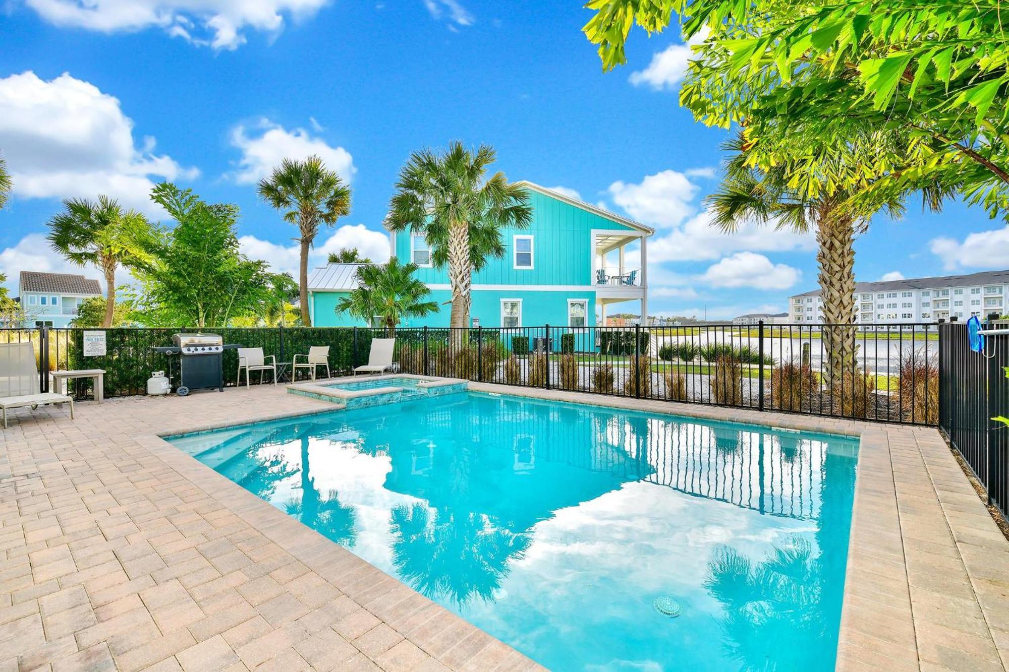 Palm Tree Paradise Private Pool Near With Margaritaville Access - 8109su *