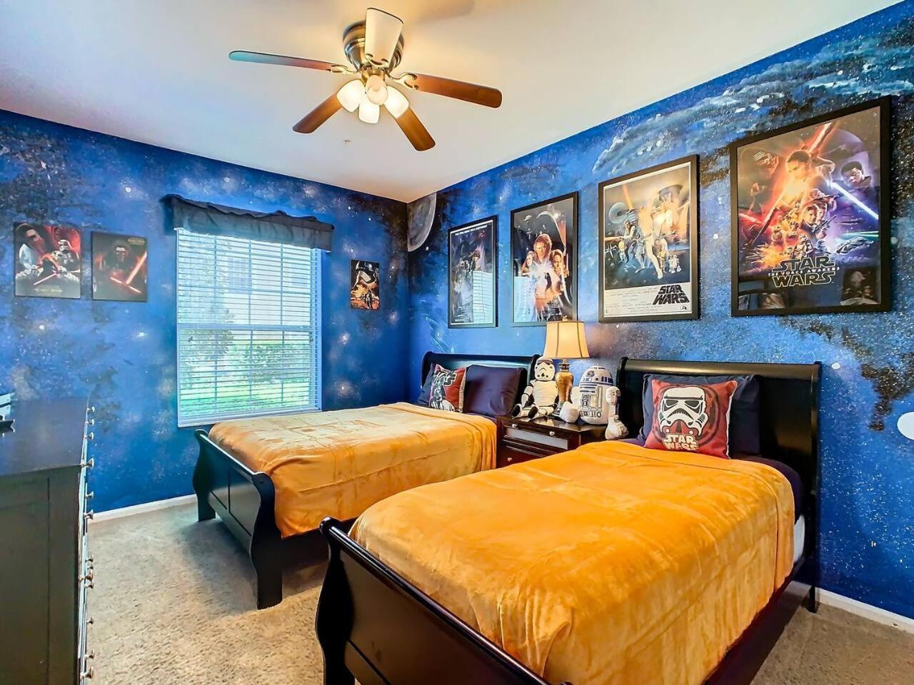 C2784-102 Themed Free Water Park 3 Miles To Orlando