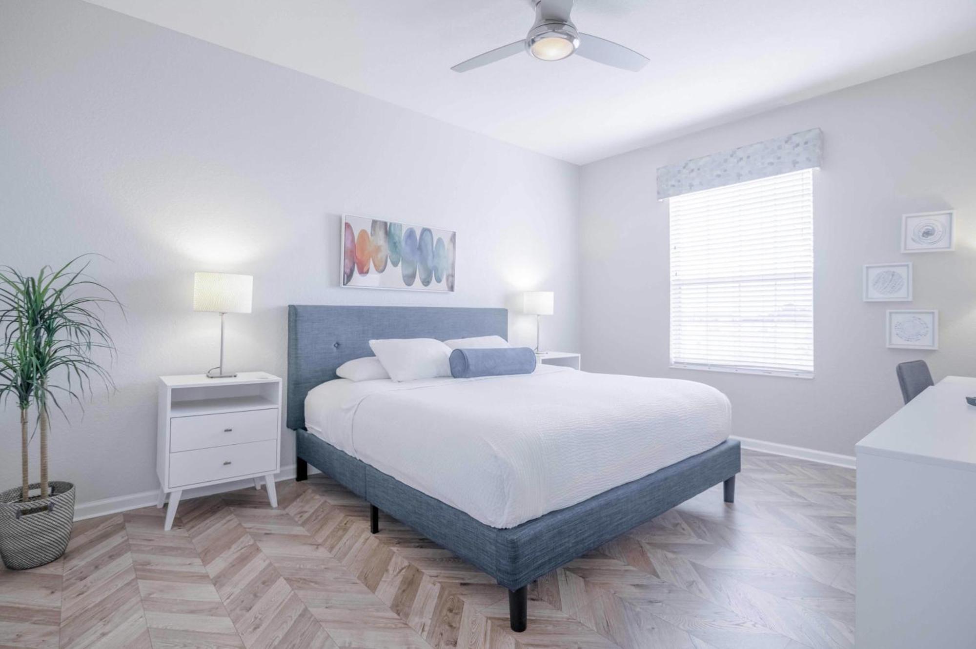Fantastic Vista Cay Luxury Executive Near Theme Parks And Walk To Convention Center Orlando