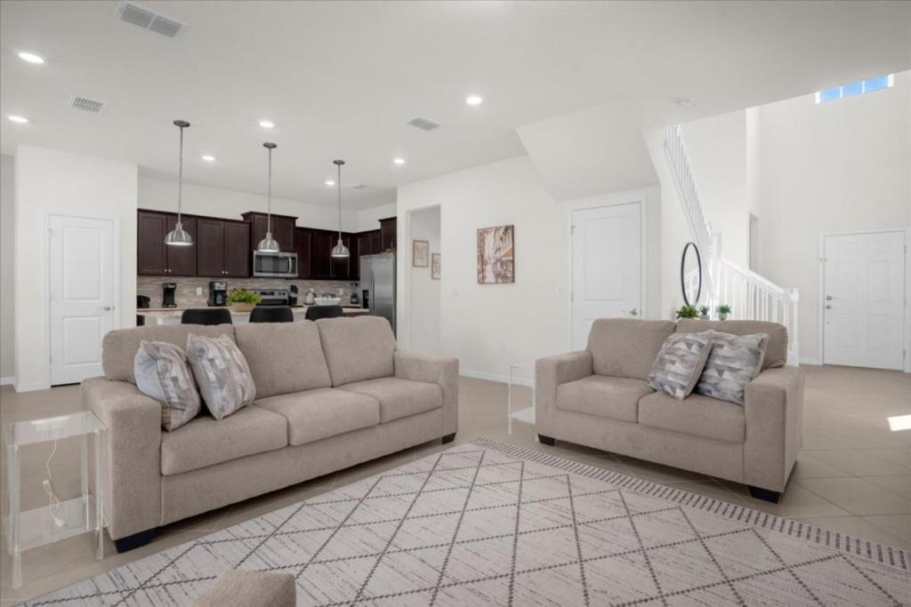 5 Bedrooms- 4 Bathrooms- Windsor Cay 1289 Er Holiday home Orlando