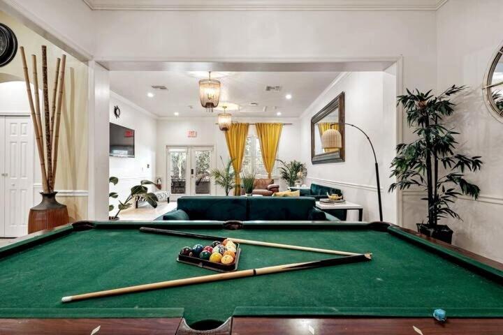 Holiday home Banana Leaf *