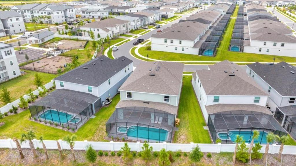 Holiday home 10 Bedrooms- 8 Bathrooms- Windsor Cay16299sk Orlando