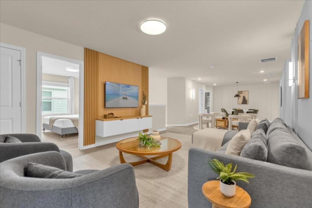 Holiday home 10 Bedrooms- 8 Bathrooms- Windsor Cay16299sk Orlando