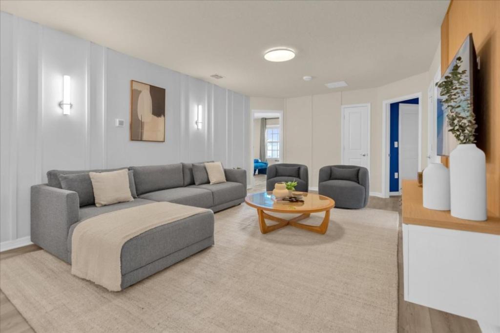 Holiday home 10 Bedrooms- 8 Bathrooms- Windsor Cay16299sk