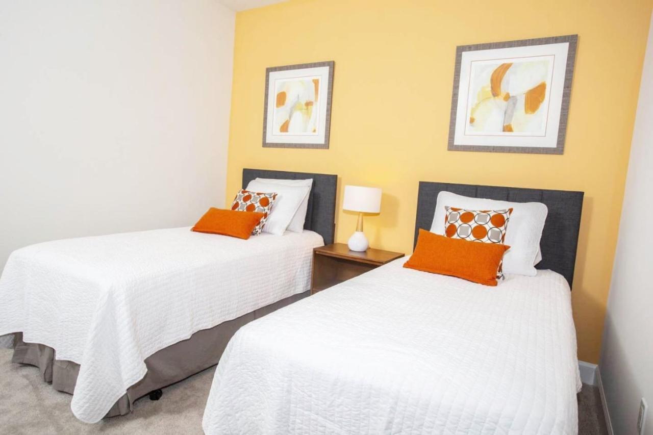 Modern Townhouse Heated Pool 1500r Orlando