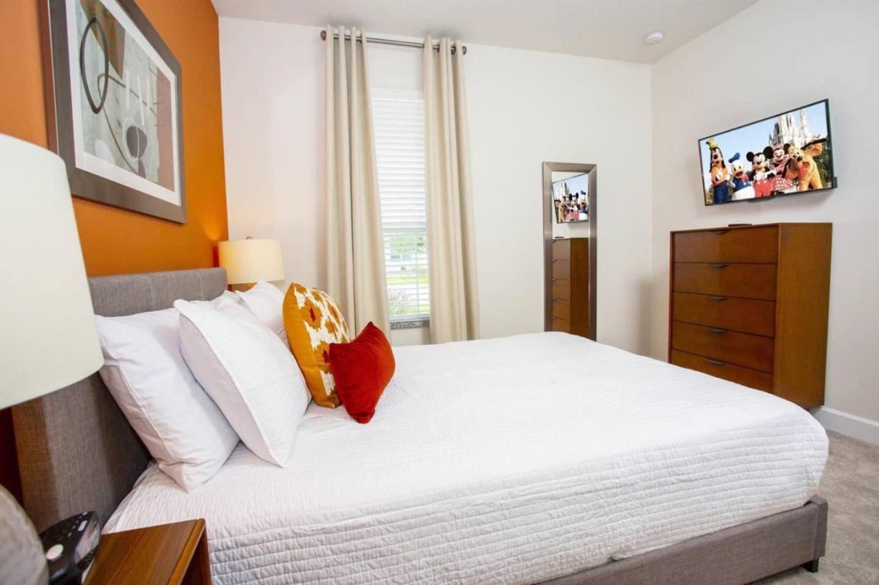 Modern Townhouse Heated Pool 1500r Orlando