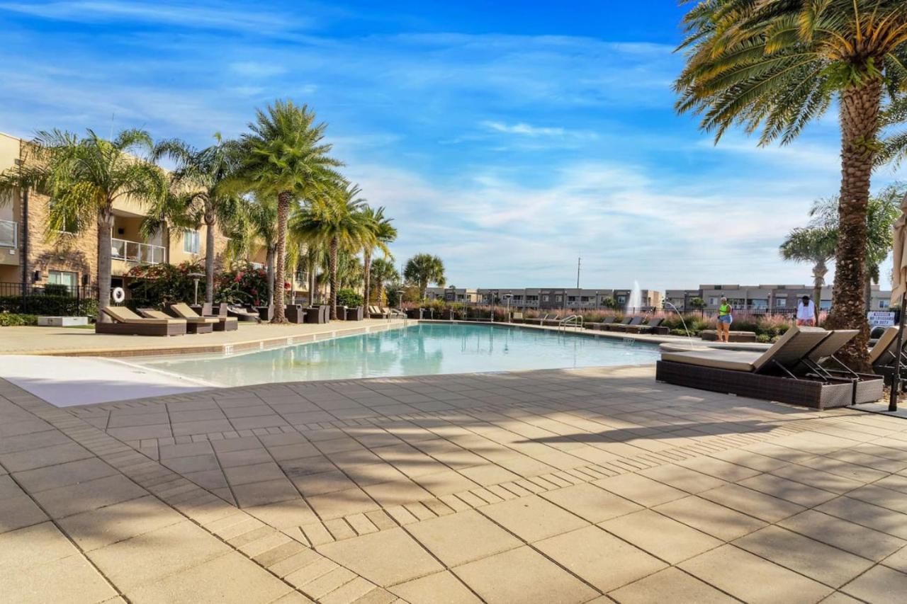 Luxury 4br Townhouse Next To 3175 *