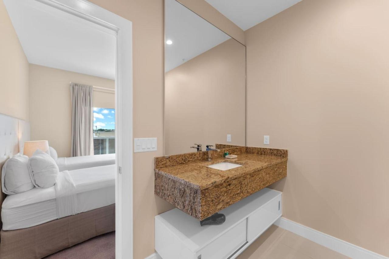 Luxury 4br Townhouse Next To 3175 * Orlando