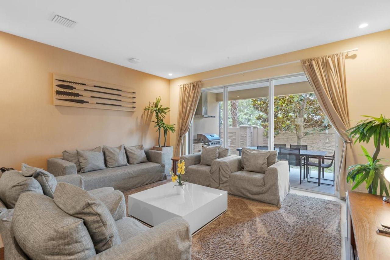 Luxury 4br Townhouse Next To 3175 Orlando