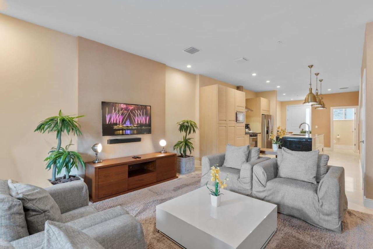 Luxury 4br Townhouse Next To 3175 Holiday home
