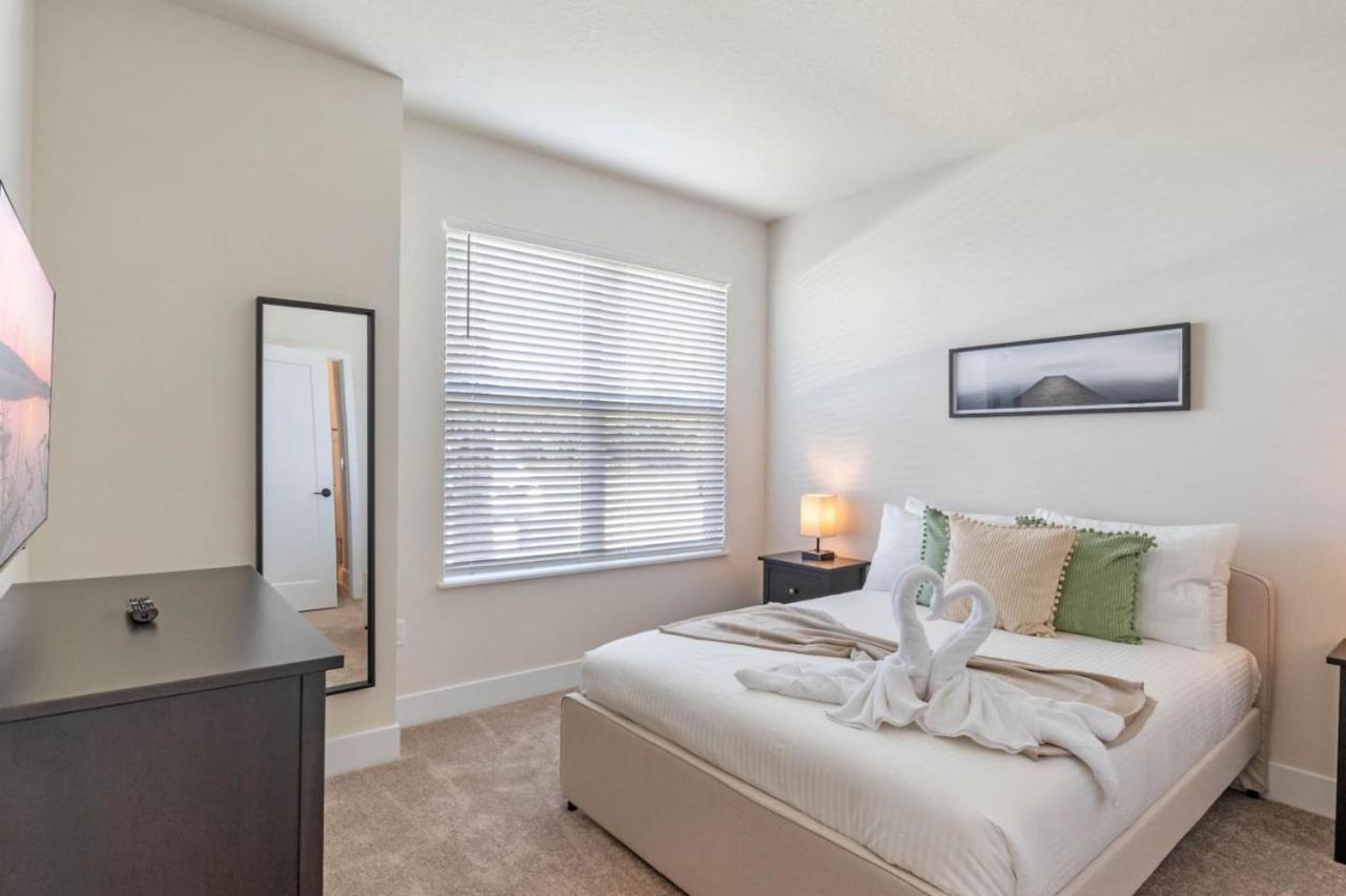 Modern Townhouse Heated Pool 17244 Orlando