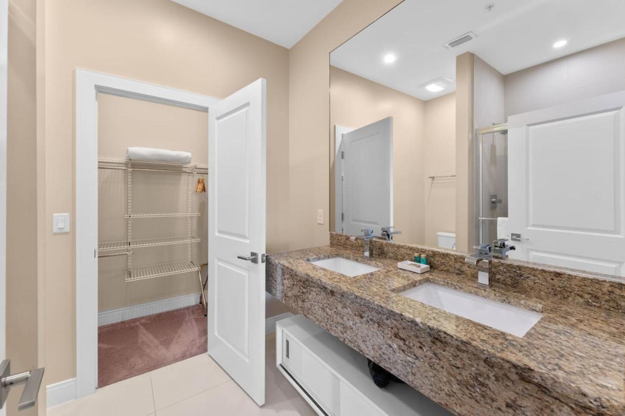 Holiday home Luxury 4br Townhouse Next To 3201 *