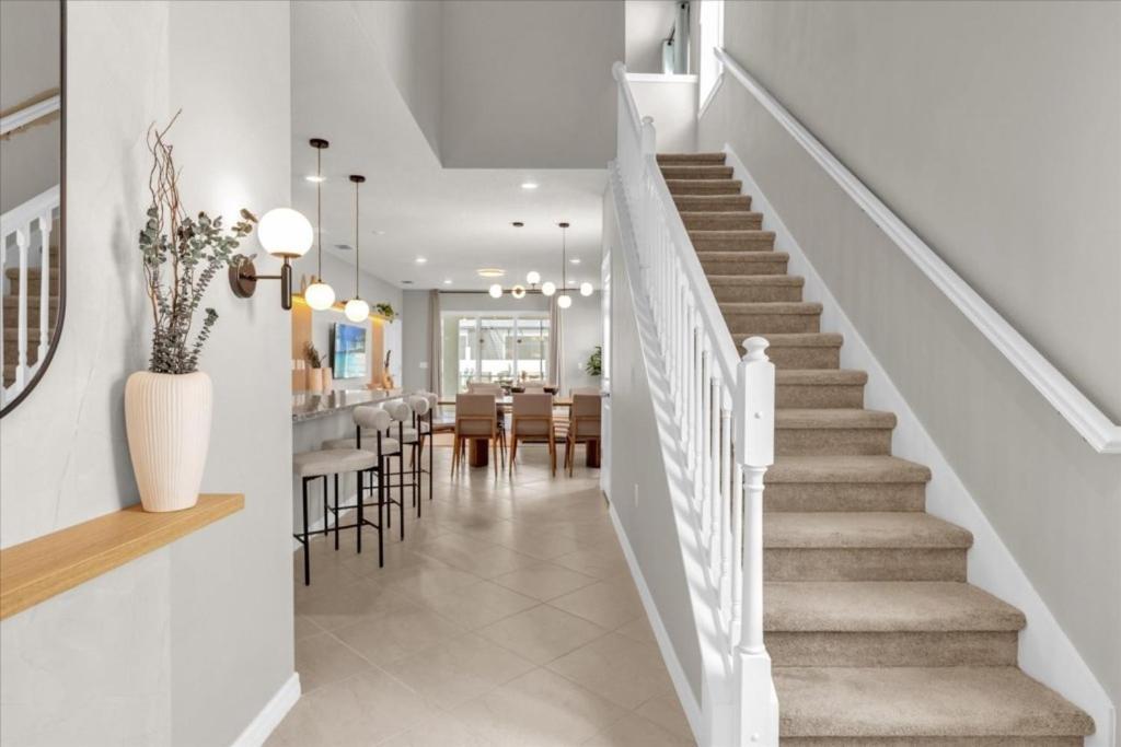 Holiday home 7 Bedrooms- 5 Bathrooms- Windsor Cay1285er *