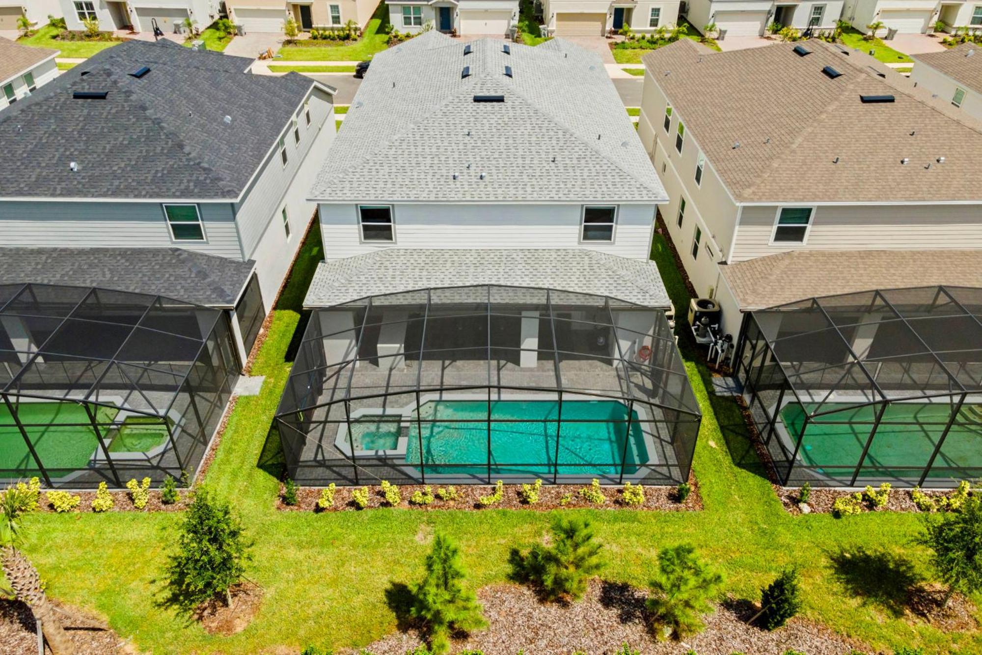 Holiday home 10 Bedrooms- 8 Bathrooms- Windsor Cay16267sk Orlando