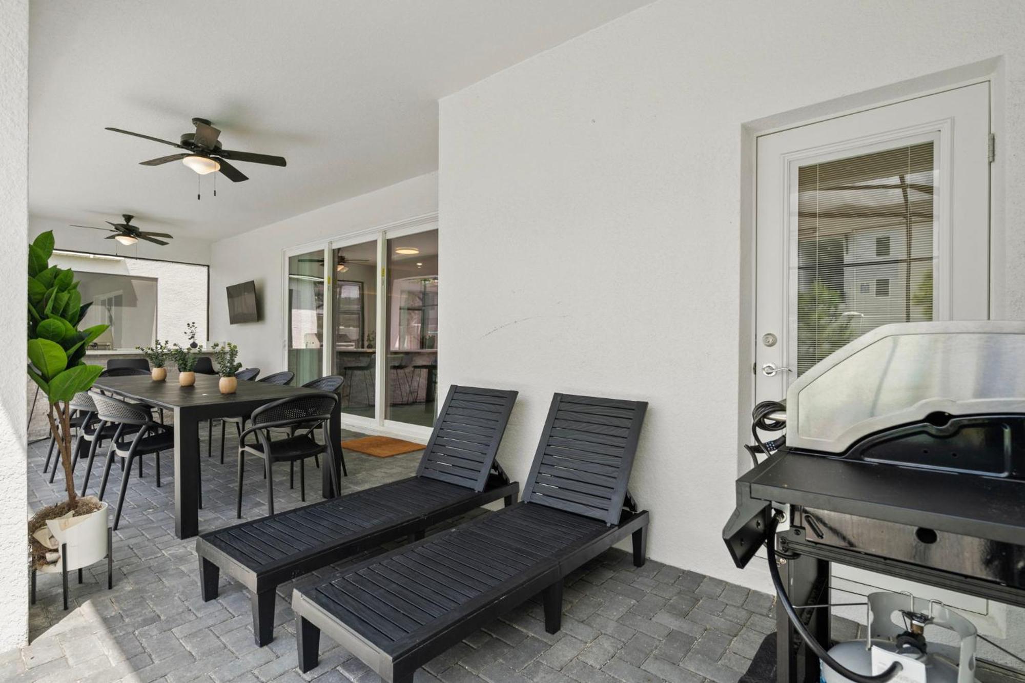 10 Bedrooms- 8 Bathrooms- Windsor Cay16267sk Orlando