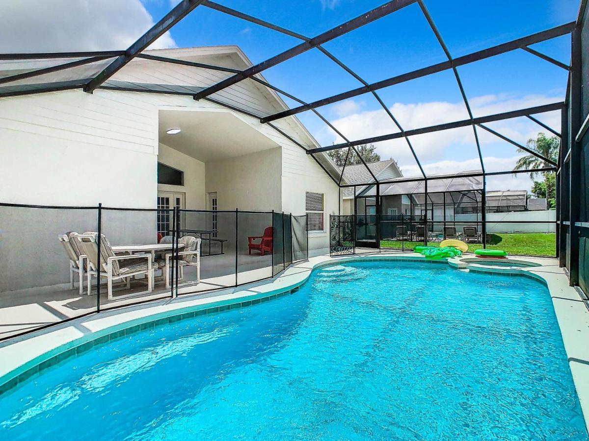 Holiday home Dreamy 5br, 3bath Getaway, Pool, Spa, Near *