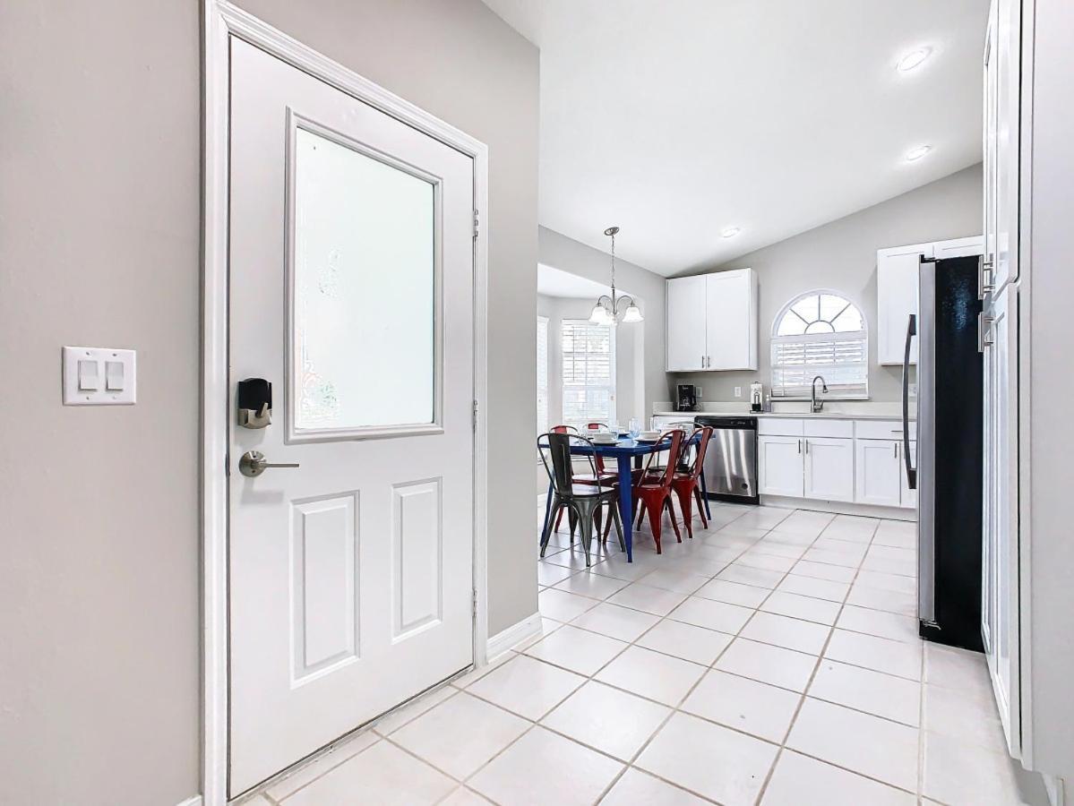 Dreamy 5br, 3bath Getaway, Pool, Spa, Near