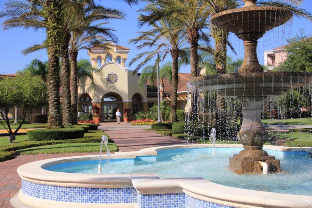 Apartment Fabulous Vista Cay Lakeview Elysium Near Theme Parks And Walk To The Convention Center