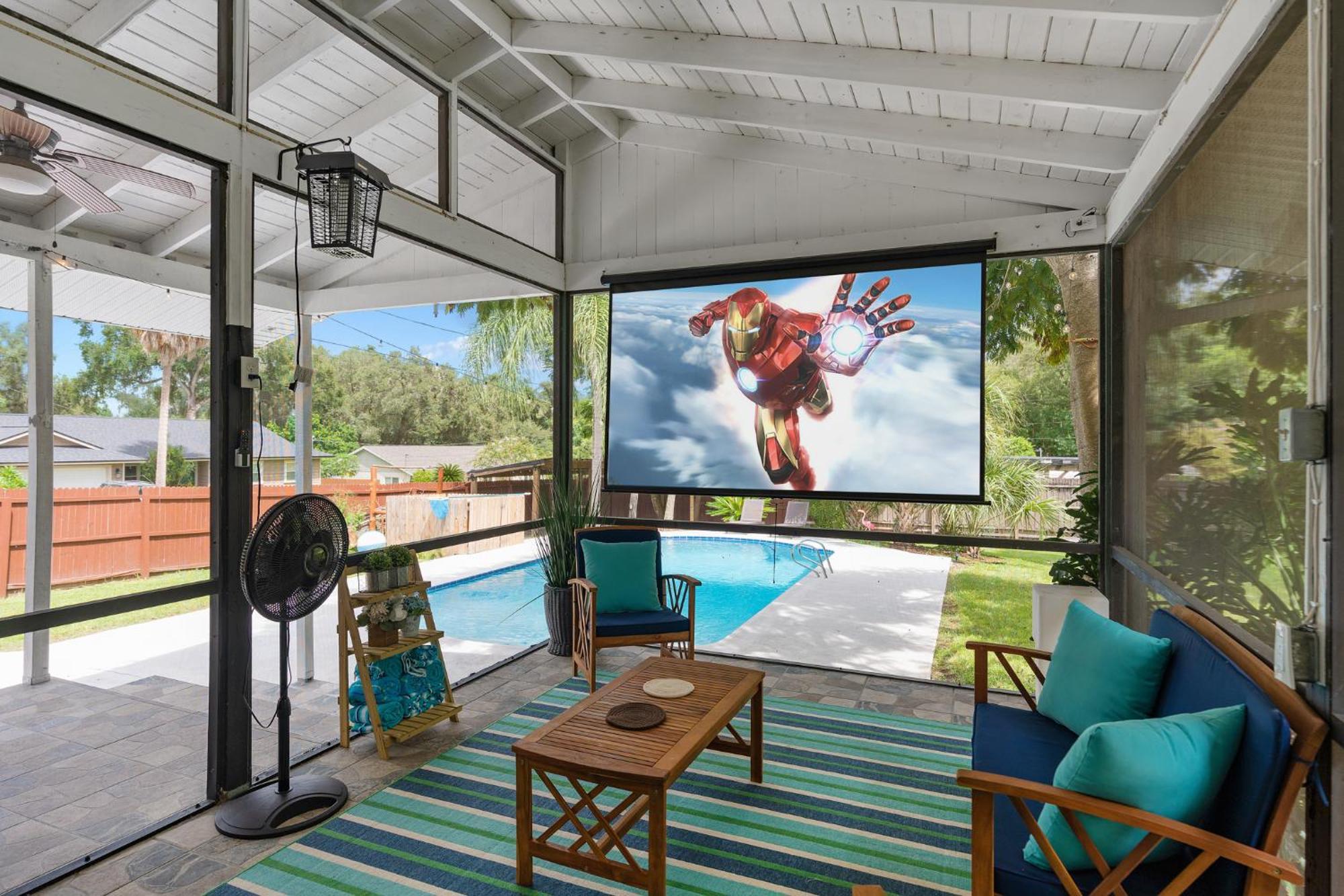 Resort-style With A Heated Pool And A Huge Gated Yard *