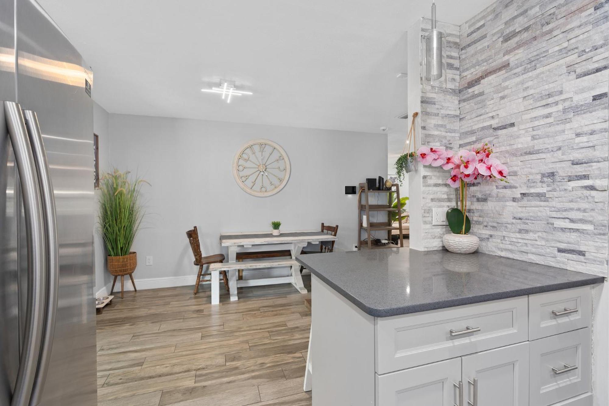 Holiday home Resort-style With A Heated Pool And A Huge Gated Yard Orlando