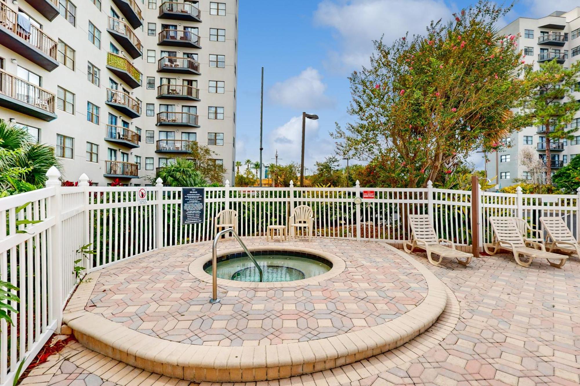 The Enclave -unit 2904 *