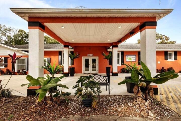 Banana Leaf Villa-vintage Vibes- King *