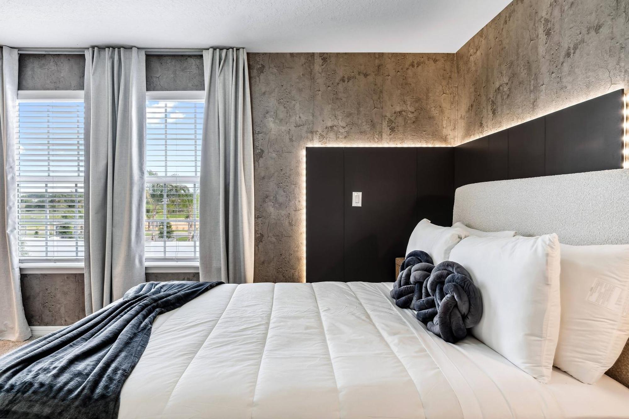 Holiday home Amazing Brand New 10bd8br For Up To 28 Guests.