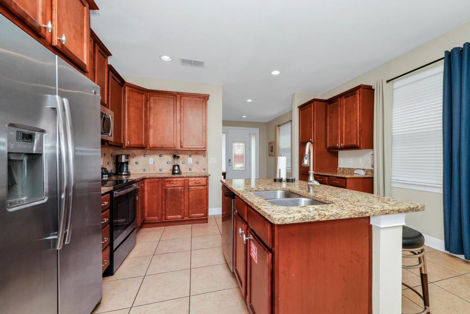 Charming Near With Private Pool, Game And Water Park Access At Encore Reunion - 410no *
