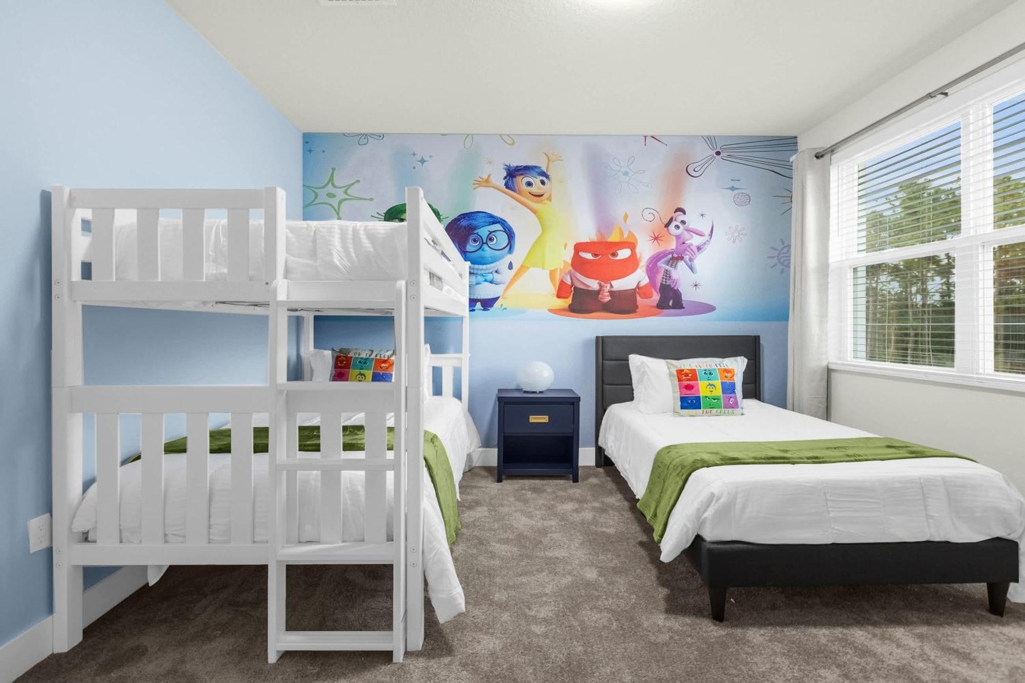Upstay - Modern Family Townhome With Pool Holiday home