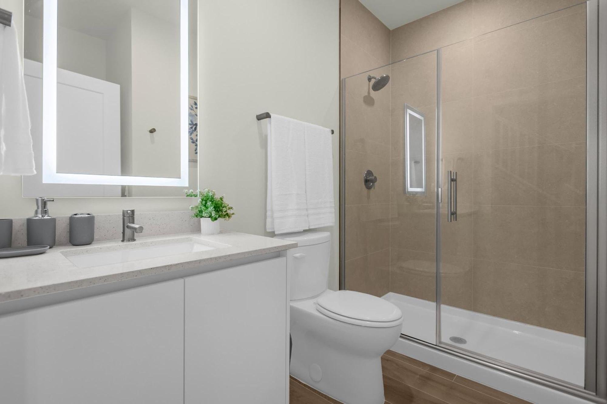 Holiday home Upstay - Modern Family Townhome With Pool Orlando