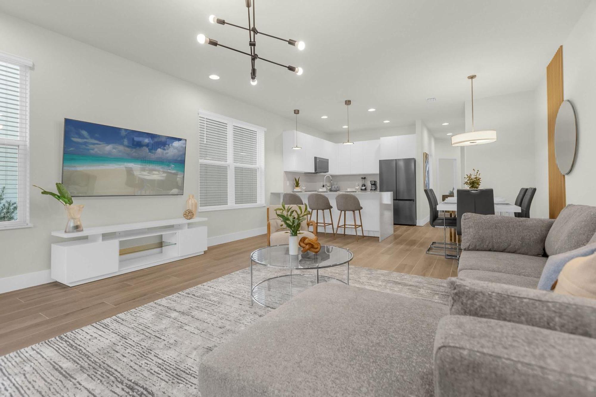 Upstay - Modern Family Townhome With Pool Holiday home *