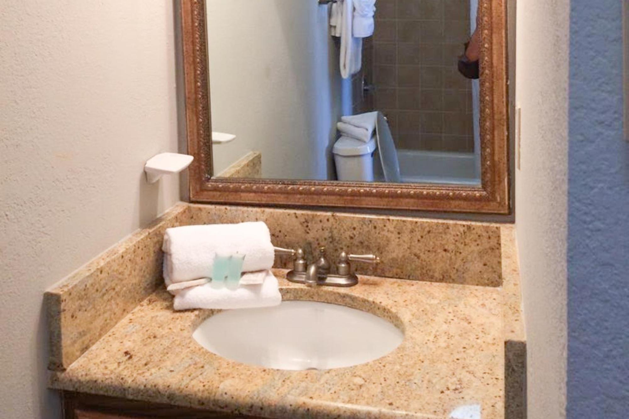 The Enclave -unit 2904 * Orlando