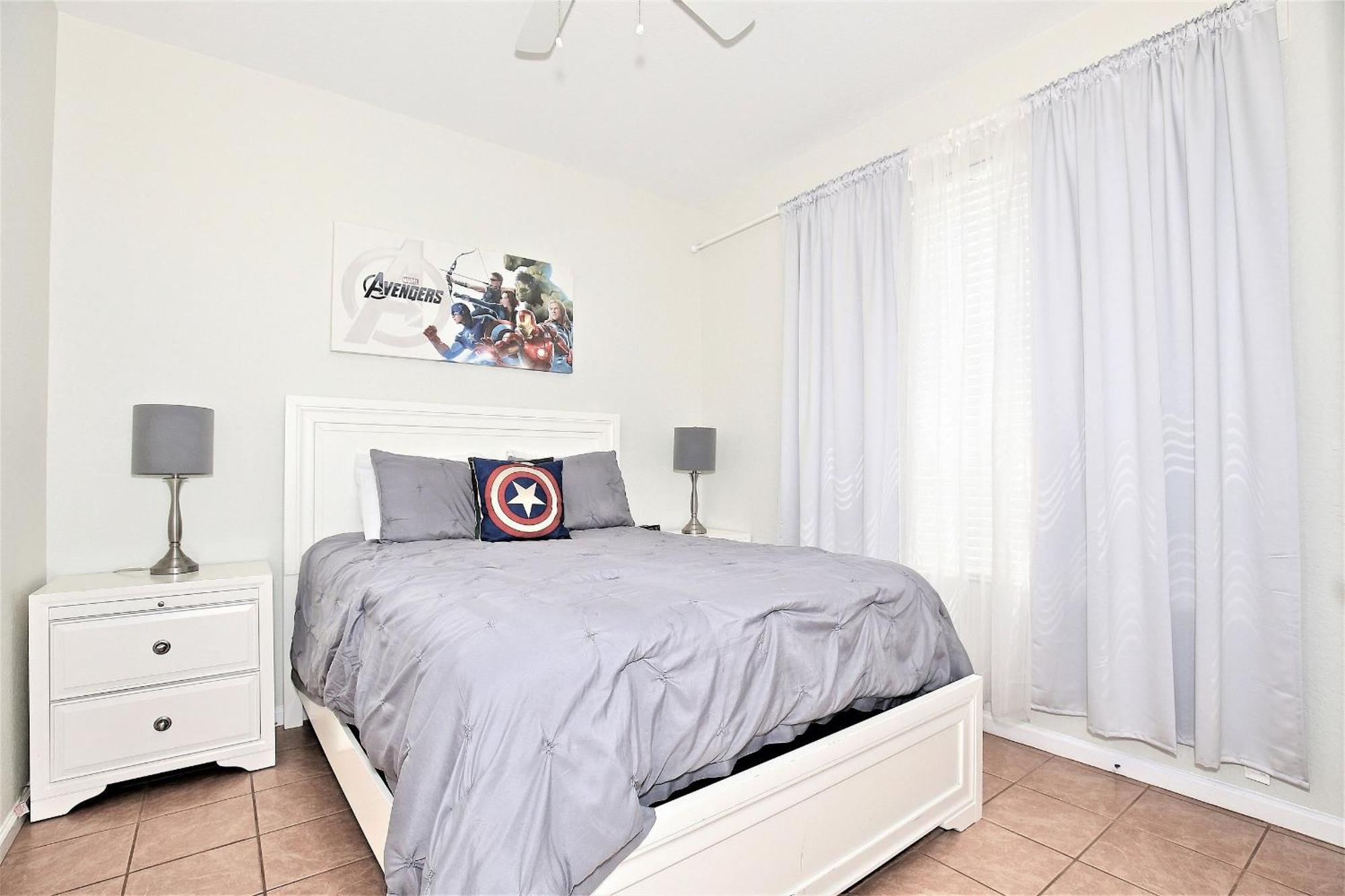 7661 - Casa 3q/3b Com Piscina | Perto Da *