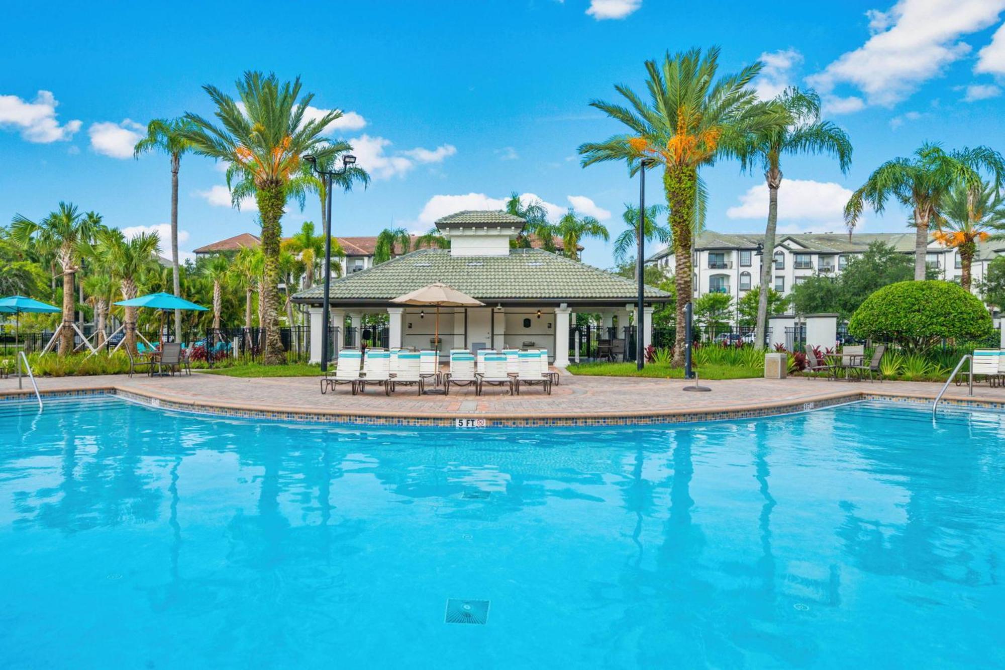 Vista Cay Luxury 3 Bedroom