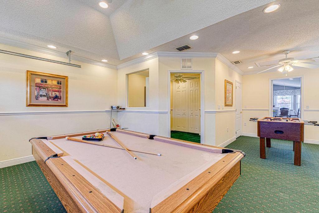 Stunning 3 Bed Former Model Villa Orlando