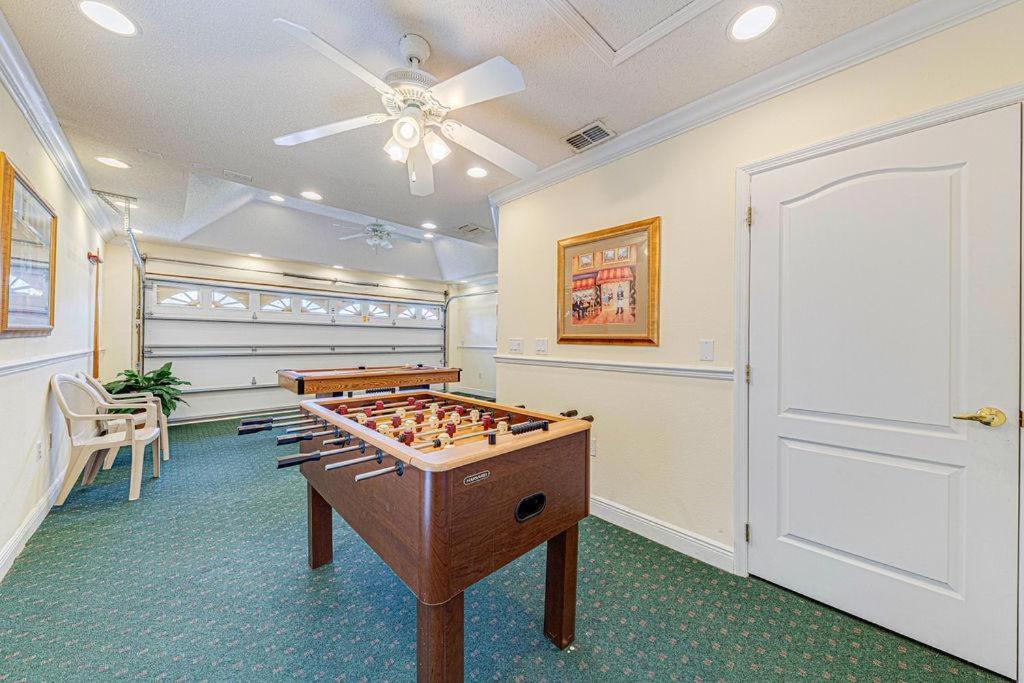 Stunning 3 Bed Former Model Villa Orlando