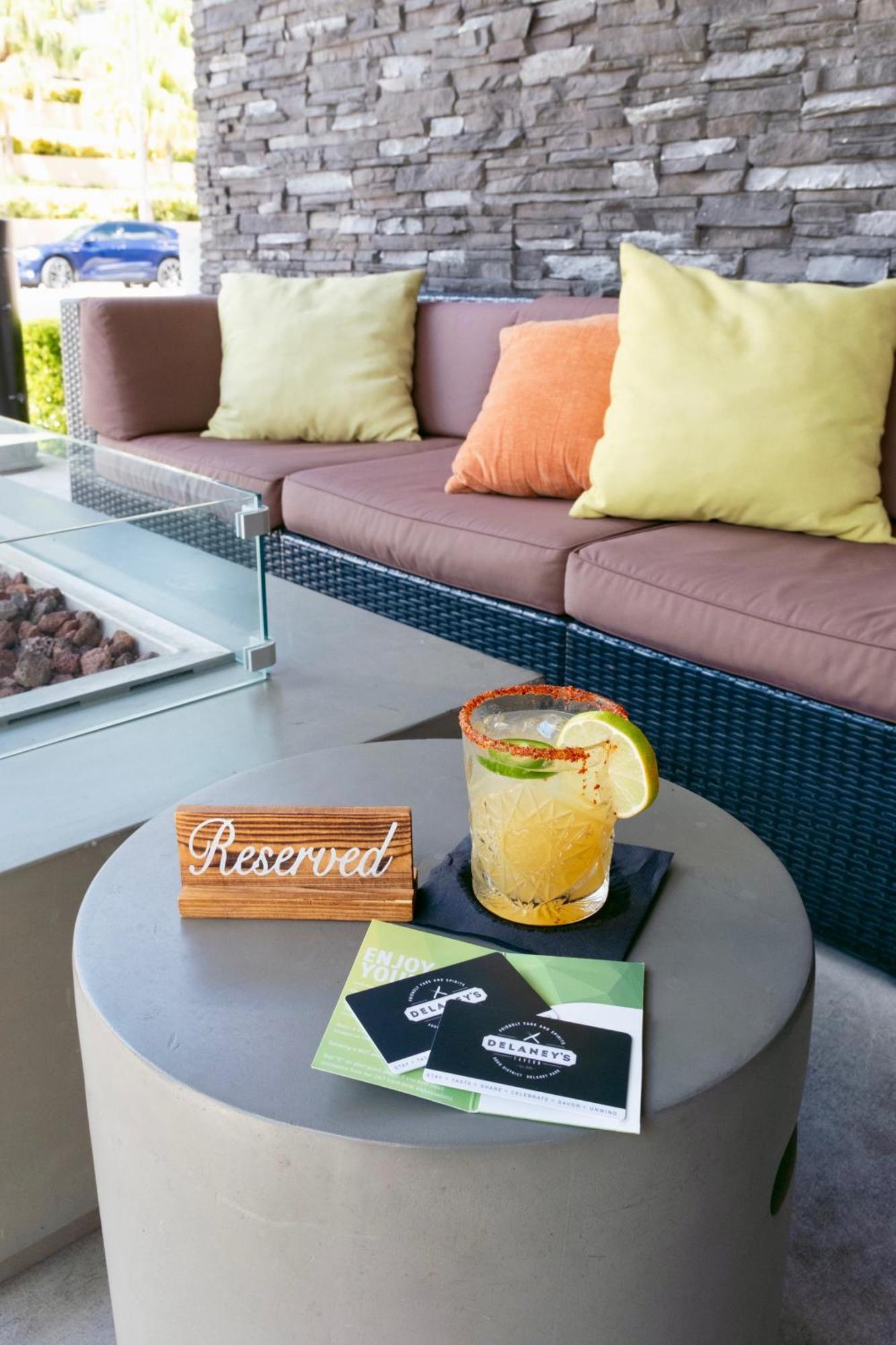 The Delaney Hotel 3*