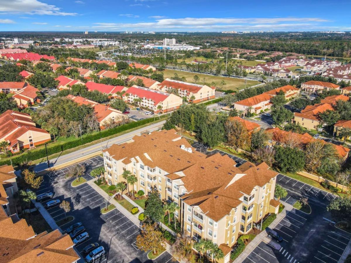 C2785-203-windsor Hills Free Water Park Themed * Orlando