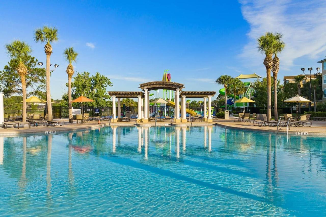 Windsor Hills Sunshine Waterslides Pool By